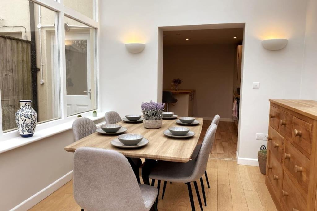 3Bed House With Parking Short Walk To Bath Centre Villa Exterior foto