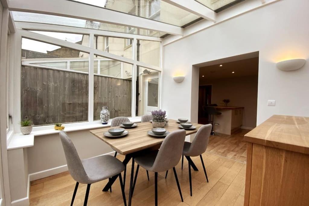 3Bed House With Parking Short Walk To Bath Centre Villa Exterior foto
